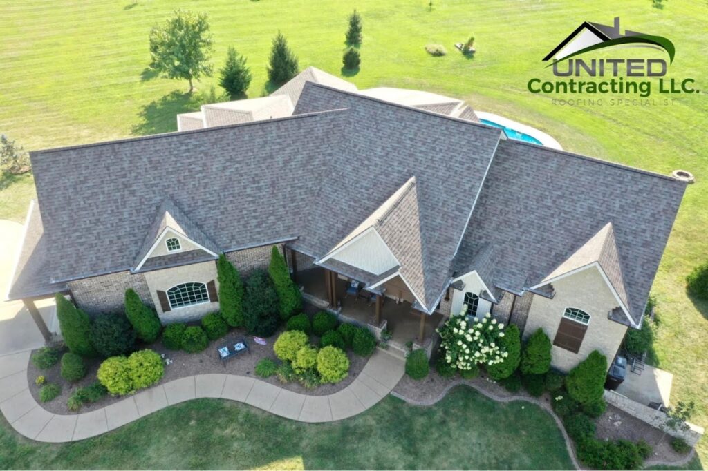 Aerial view roofing photo