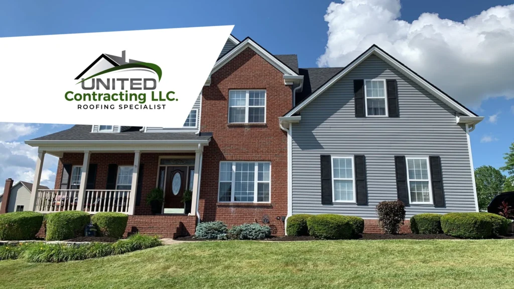 Close-up of the exterior cladding of a house that looks completely new and freshly installed, highlighting its flawless finish that modernizes the facade.
